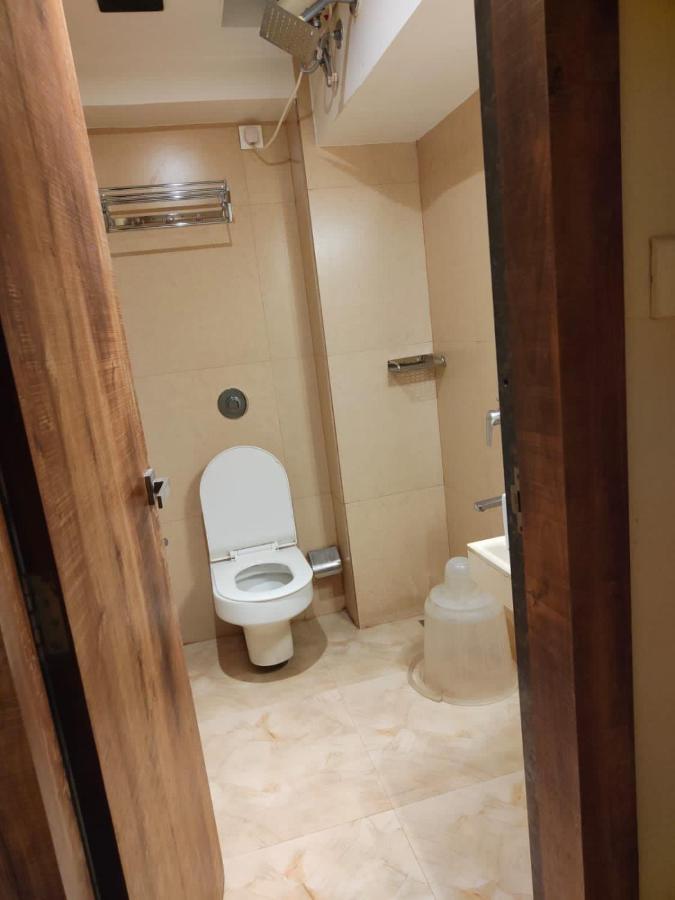 Hotel Byaris International By Bizzgrow Hotels مومباي المظهر الخارجي الصورة