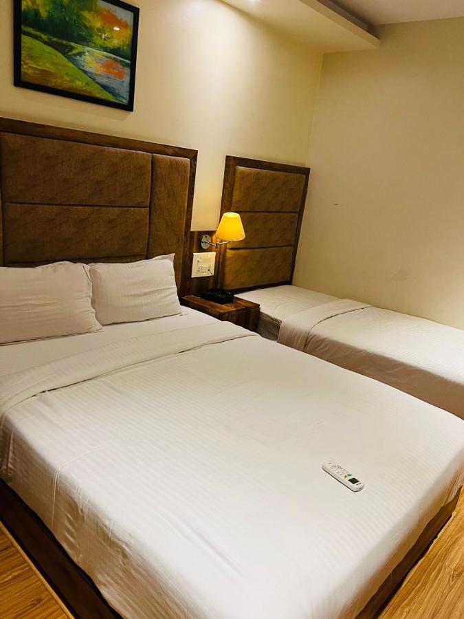 Hotel Byaris International By Bizzgrow Hotels مومباي المظهر الخارجي الصورة